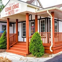 Cedar Lodge Motel
